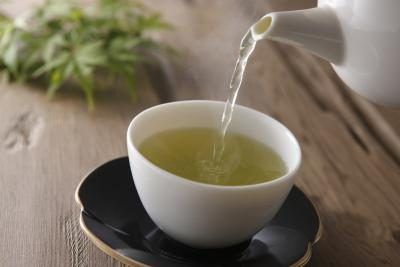 Consommer thé vert plusieurs fois au cours de la journée.