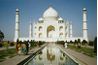 Le Taj Mahal a été construit de marbre et le calcaire entre 1632 et 1,653.